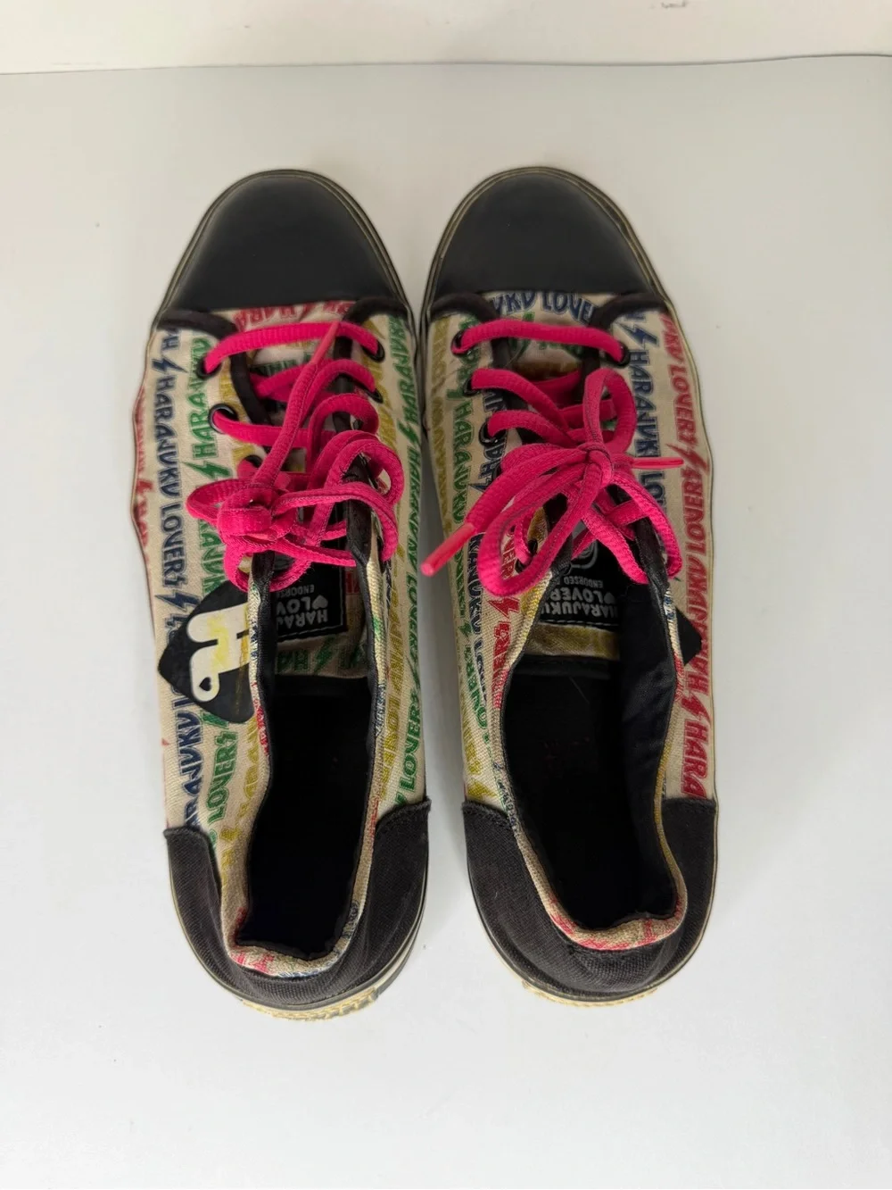 Harajuku Lovers Womens 9 Low Top Canvas Sneaker Tennis Shoe Anime Multicolor